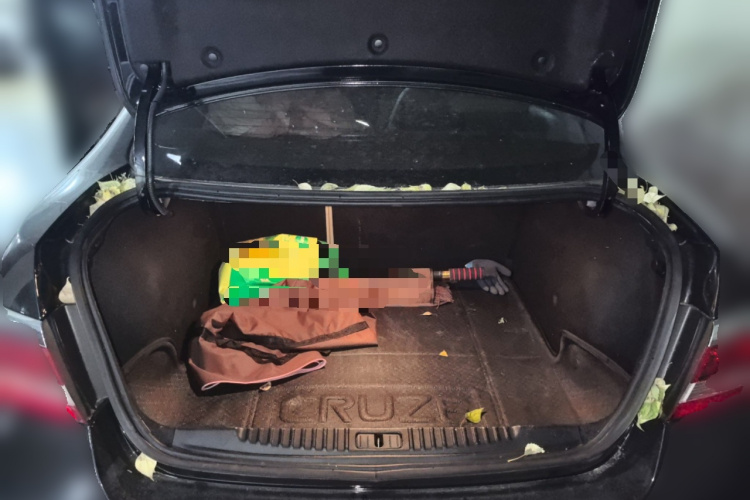 别克 英朗 2013款 GT 1.6L 自动时尚版中控内饰23