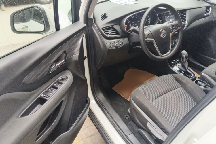 别克 昂科拉 2018款 18T 自动两驱都市领先型中控内饰20