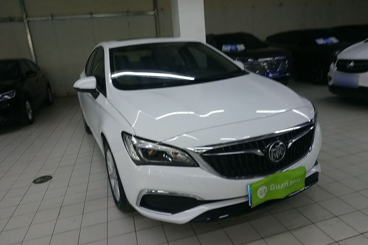 别克 威朗 2019款 三厢 15S 自动领先型车身外观3