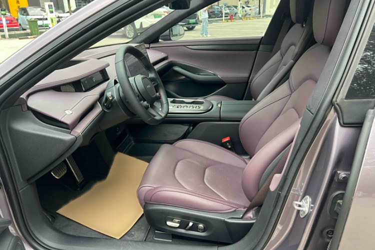 小米汽车 小米SU7 2024款 四驱超长续航高阶智驾Max版中控内饰7005