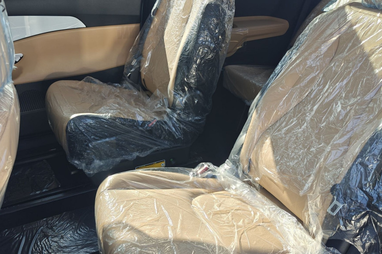 起亚 嘉华 2021款 2.0T 豪华版中控内饰7003