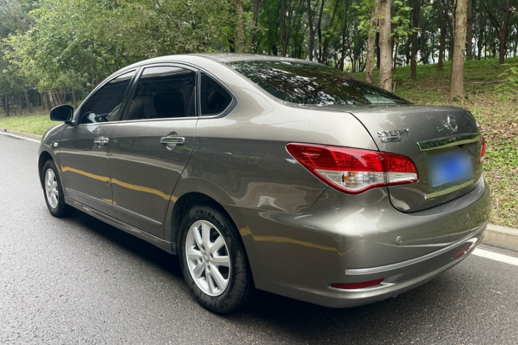 日产 轩逸 2019款 经典 1.6XE+ 手动智联领先版车身外观6003