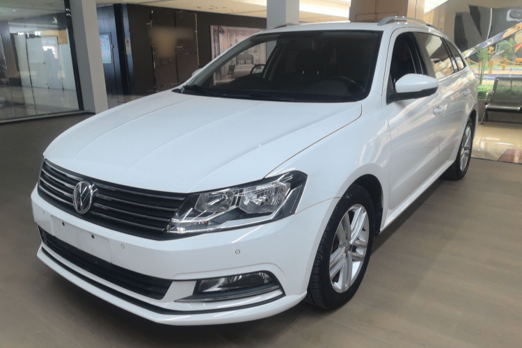 大众 朗行 2015款 1.6L 自动舒适版车身外观1