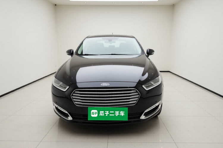 福特 金牛座 2015款 EcoBoost 325 V6旗舰型车身外观2