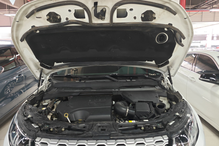 路虎 发现运动版 2022款 249PS 大都会版 5座局部细节24