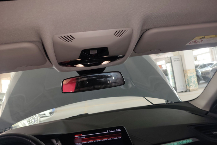 宝马2系(进口) 2021款 225i 四门轿跑车 M运动套装中控内饰22