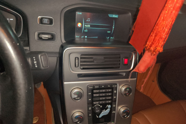 沃尔沃S60 2015款 S60L 2.0T 智远版局部细节16