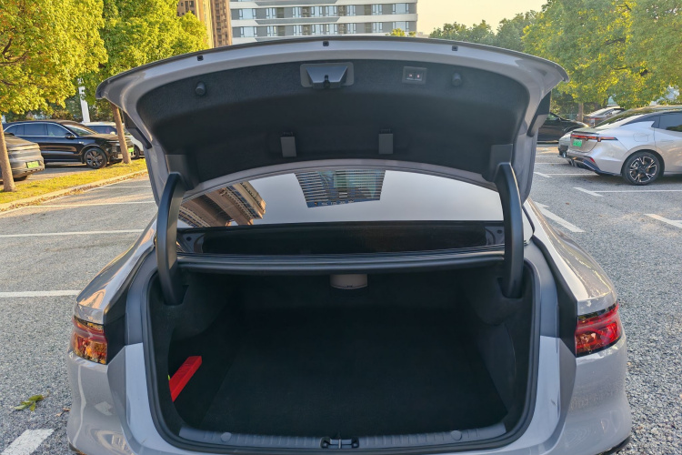 比亚迪 汉 2025款 EV 智驾版 701KM激光雷达尊享型局部细节23