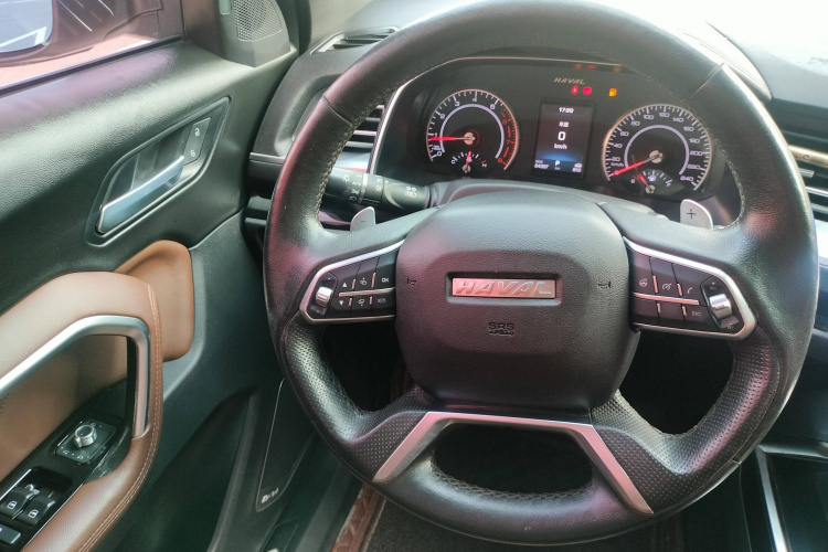 哈弗H6 2017款 红标 2.0T 自动两驱智尚型中控内饰7007