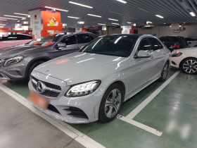 奔驰C级 2019款 C 260 L 运动版