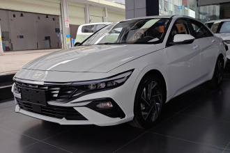 现代 伊兰特 2023款 1.5L CVT GLX精英版