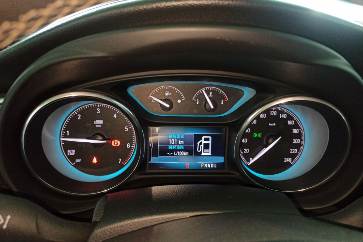 别克 昂科威 2016款 20T 两驱精英型局部细节14