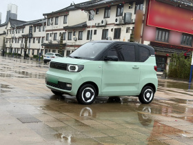 五菱汽车 宏光MINIEV 2021款 马卡龙夹心款 170km 三元锂