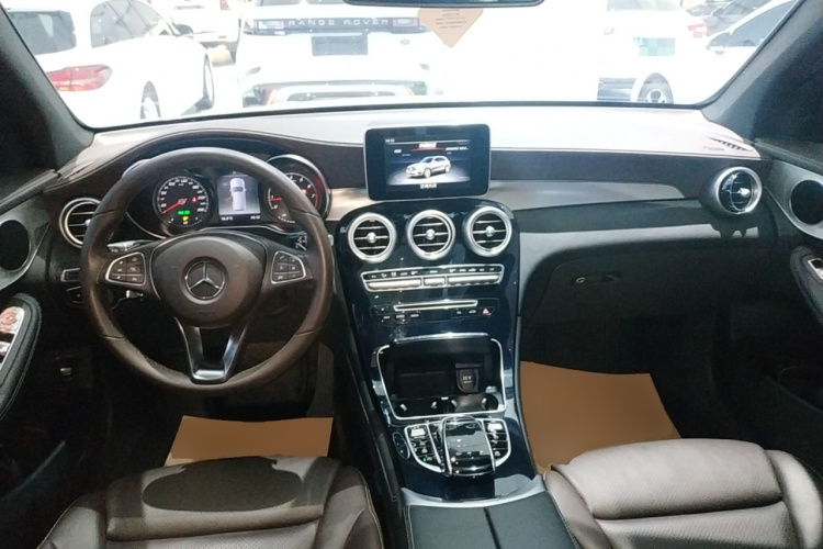 奔驰GLC 2019款 GLC 200 L 4MATIC中控内饰12