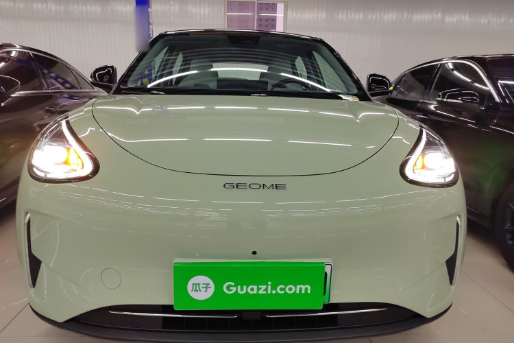 吉利银河 星愿 2025款 UP 410km 探索+版车身外观2