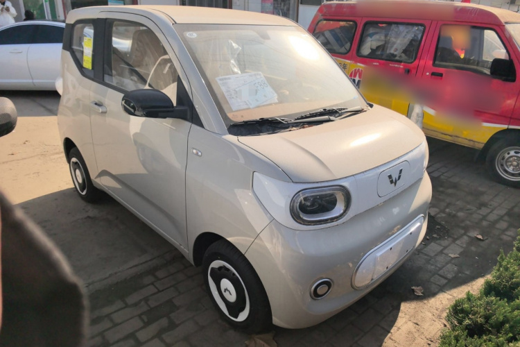 五菱汽车 宏光MINIEV 2024款 第三代 215km 青春版车身外观3