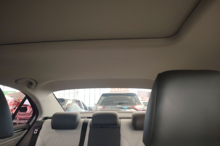 大众 速腾 2015款 1.6L 自动舒适型局部细节22