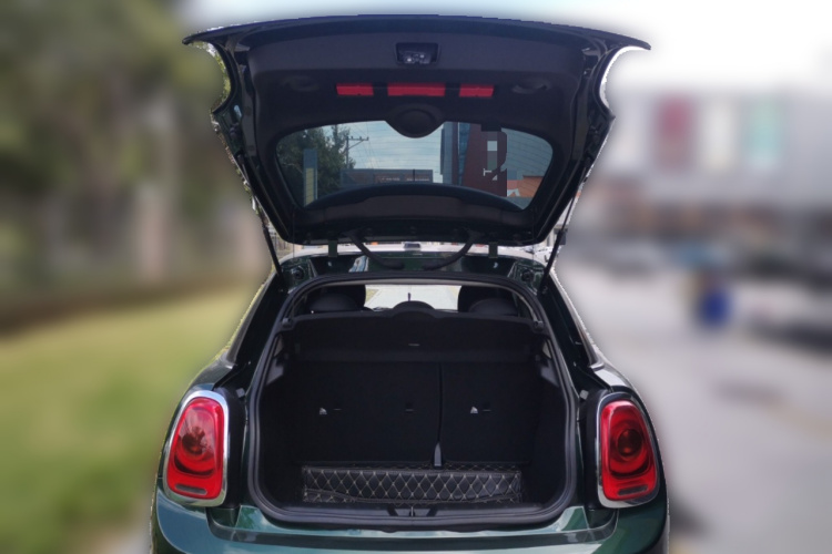 MINI 2018款 1.5T ONE PLUS中控内饰23