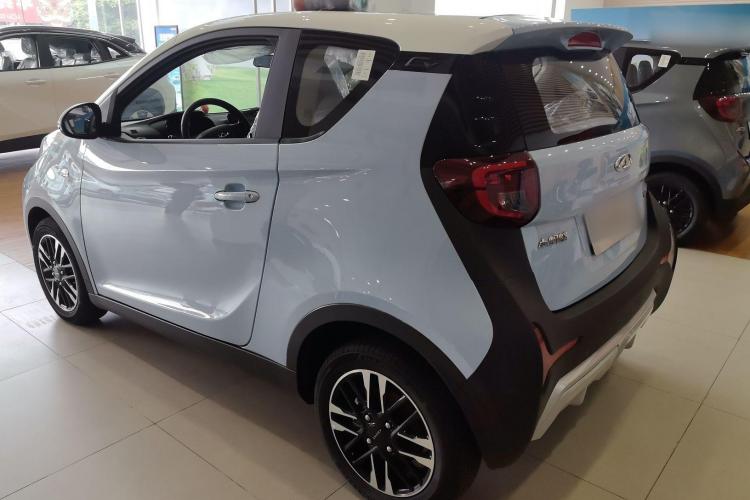 奇瑞新能源 小蚂蚁 2024款 青春版 251km 真爱版 23.99kWh车身外观6005