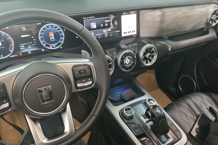 坦克300 2021款 越野版 2.0T 挑战者中控内饰7002