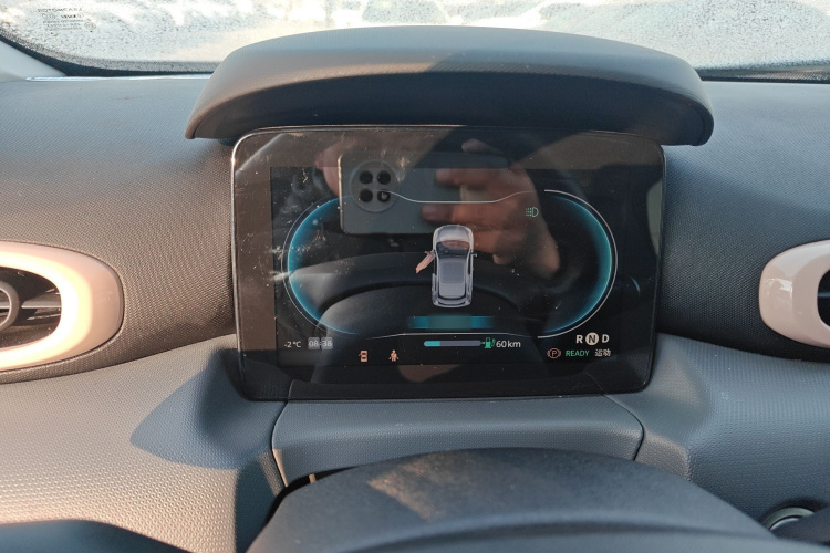 零跑汽车 零跑T03 2021款 400豪华版局部细节14