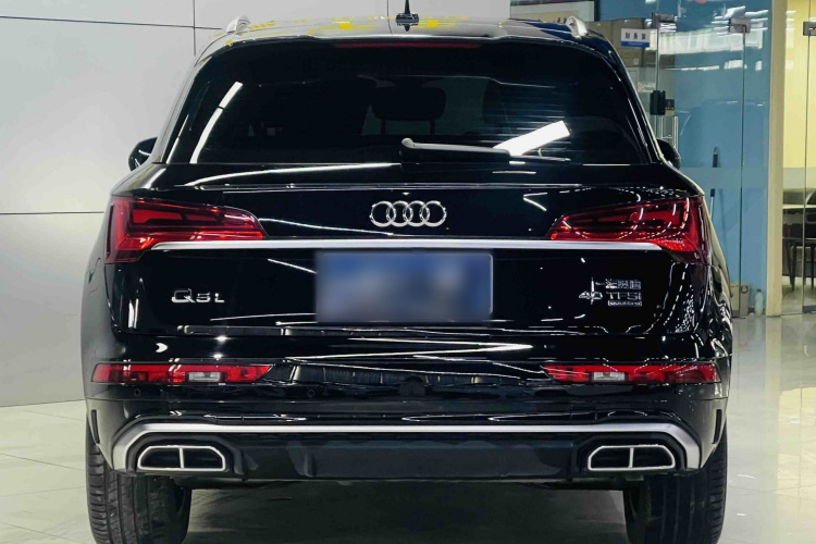 奥迪Q5L 2025款 40 TFSI 时尚动感型车身外观6005