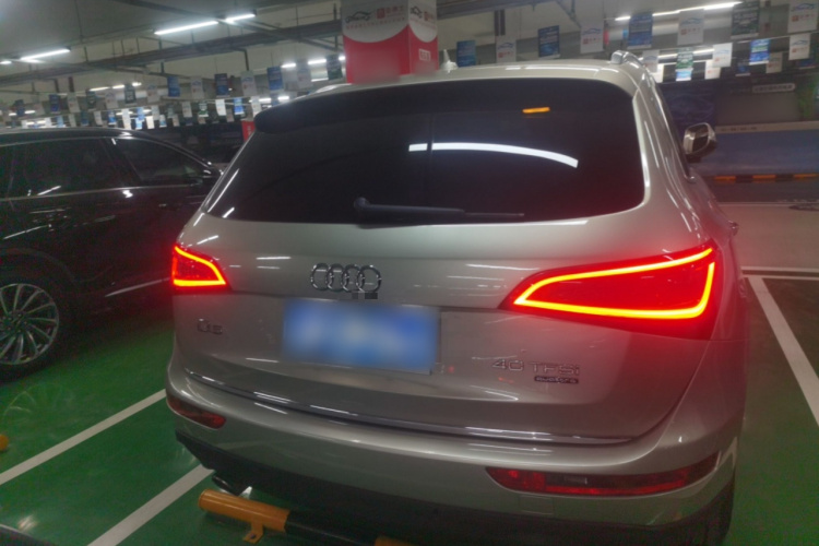 奥迪Q5 2016款 40 TFSI 舒适型车身外观6004