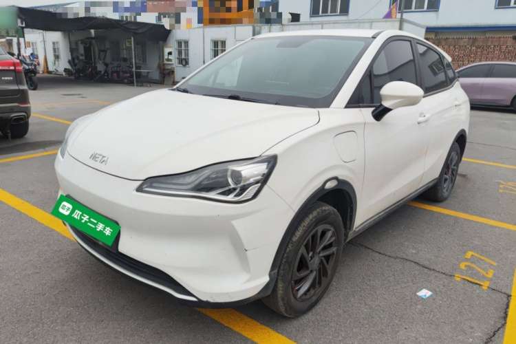 哪吒汽车 哪吒V 2021款 标准续航娱乐版升级型车身外观1