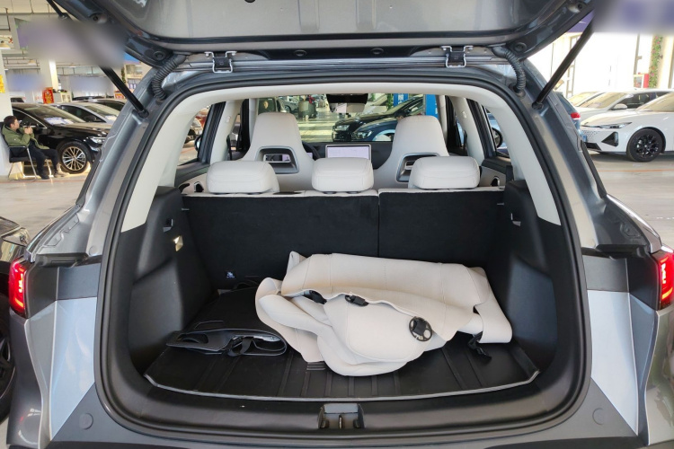 比亚迪 元UP 2025款 智驾版 401KM 领先型局部细节23