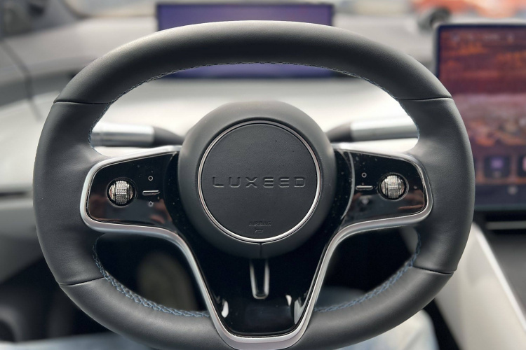 鸿蒙智行 智界S7 2024款 Max中控内饰7002