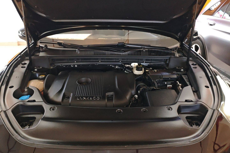 领克03 2021款 2.0TD 自动劲 冠军版局部细节24