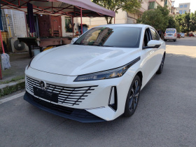 长安 逸动 2024款 1.5T GDI自动 尊贵型