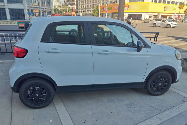 零跑汽车 零跑T03 2025款 310舒享版车身外观4