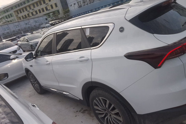 捷途X70 PLUS 2024款 1.6T DCT超享版 5座车身外观6003