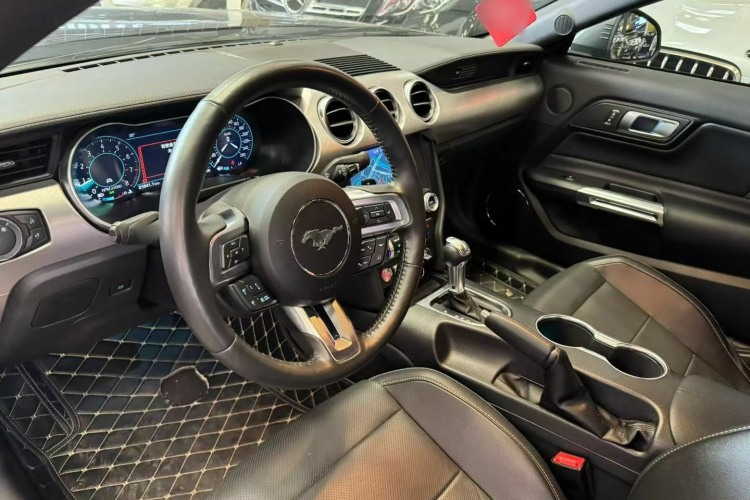福特 Mustang 2020款 2.3L EcoBoost中控内饰7006