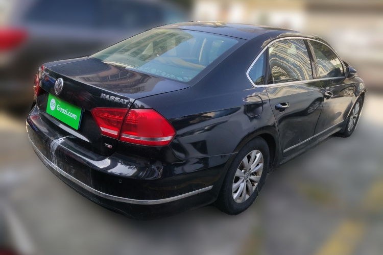 大众 帕萨特 2011款 1.8TSI 自动尊荣版车身外观6005