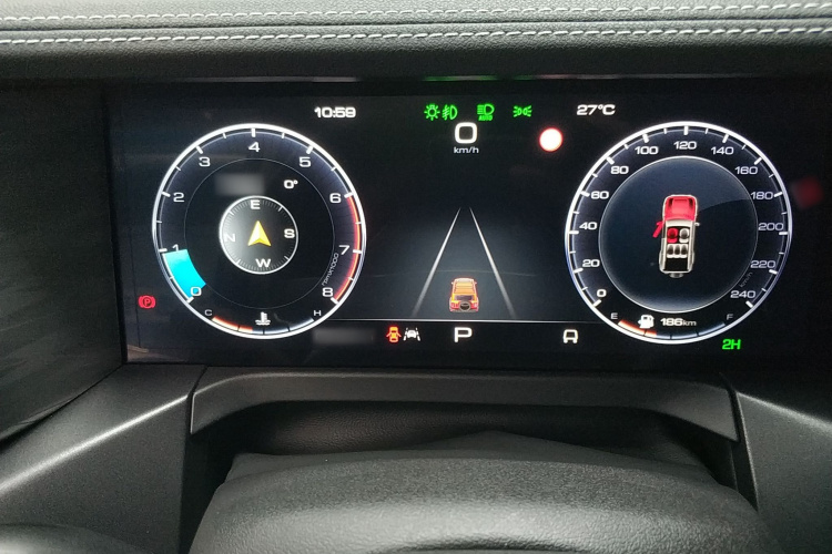 坦克300 2023款 越野版 2.0T 挑战者局部细节14