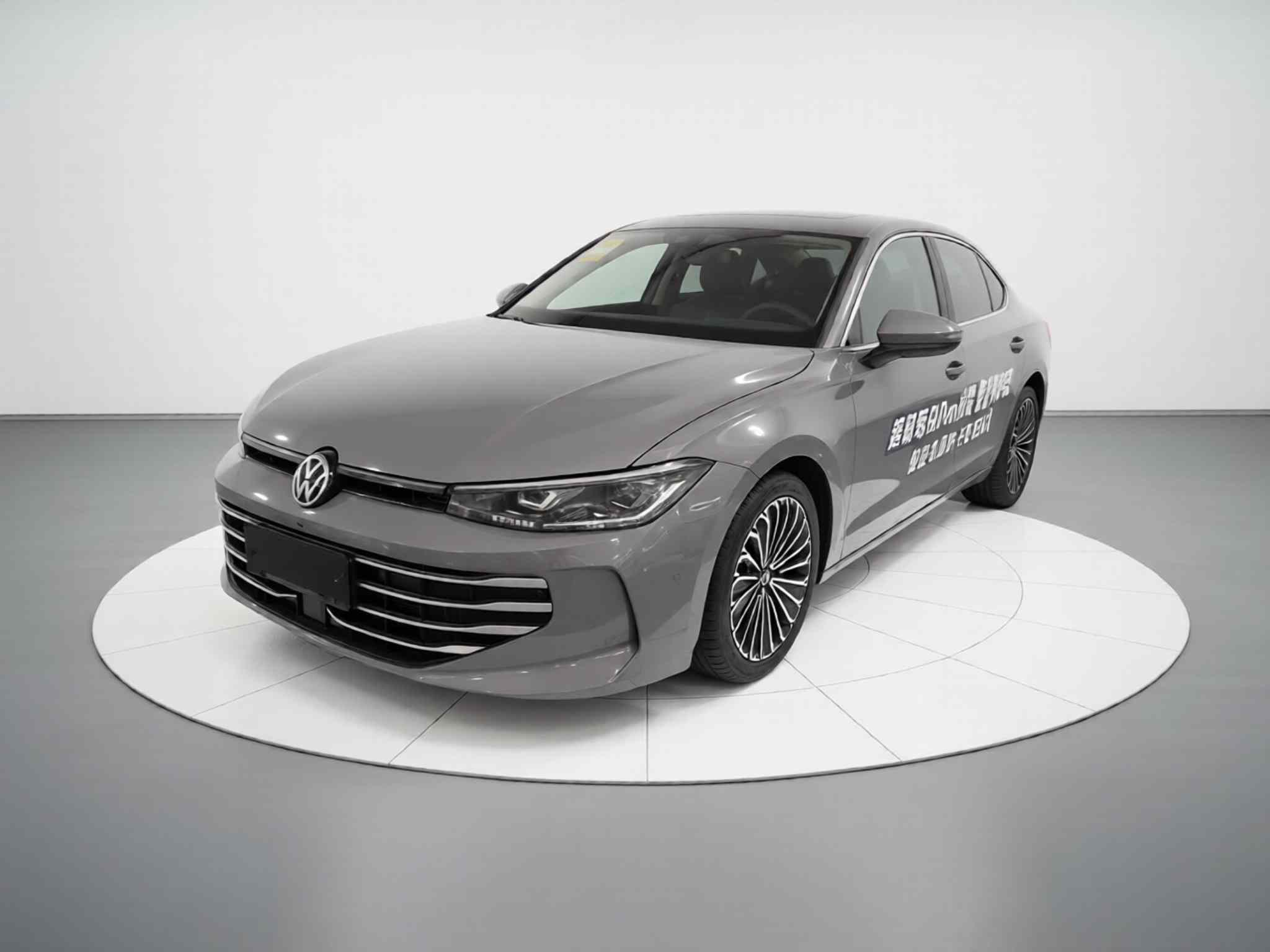 大众 帕萨特 2025款 Pro 380TSI 龙尊版(2)