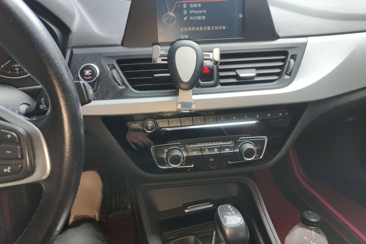 宝马1系 2017款 118i 时尚型局部细节16