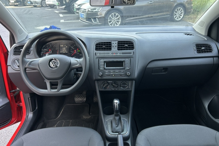 大众 Polo 2018款 1.5L 自动安驾型中控内饰7004