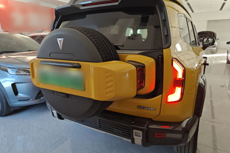 深蓝汽车 深蓝G318 2025款 无忧穿越版 四驱秘境版车身外观6