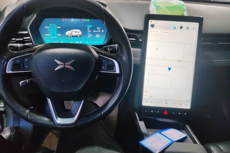 小鹏G3 2020款 520i 智享版中控内饰7002