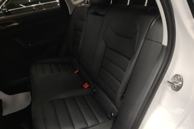 大众 途岳 2021款 280TSI 两驱舒适版中控内饰21