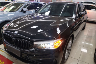 宝马5系 2019款 改款 530Li 领先型 豪华套装