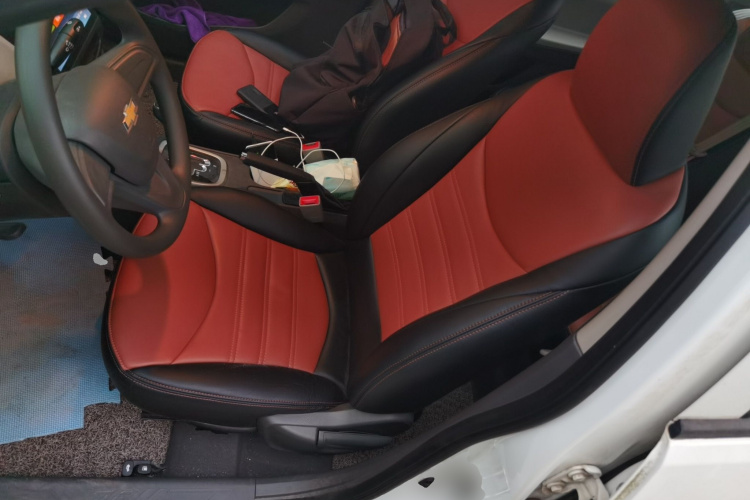 雪佛兰 2015款 赛欧3 1.3L AMT理想版中控内饰19