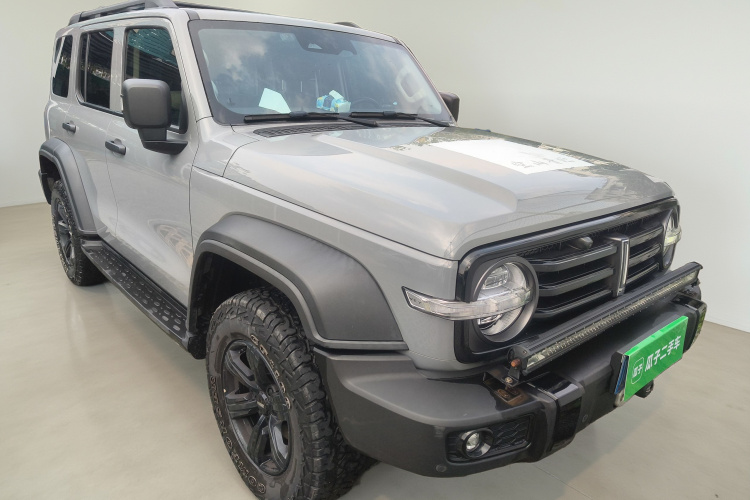 坦克300 2021款 越野版 2.0T 征服者车身外观3