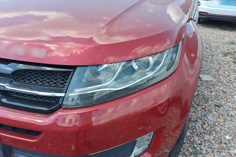 陆风X7 2015款 2.0T 全景尊贵版局部细节36