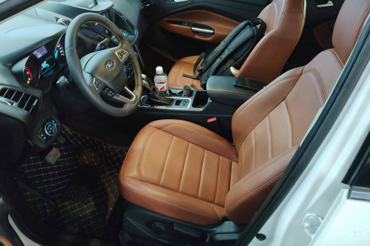 福特 翼虎 2018款 EcoBoost 180 两驱Cognac特别版局部细节19