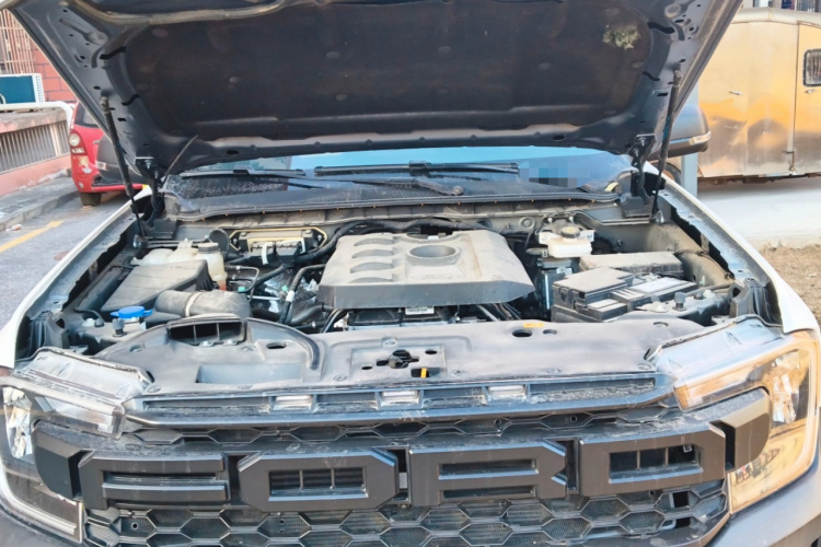 福特 游骑侠Ranger 2023款 探迹四驱自动版 汽油局部细节24