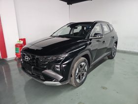 现代 2025款 途胜L 1.5T 精英版